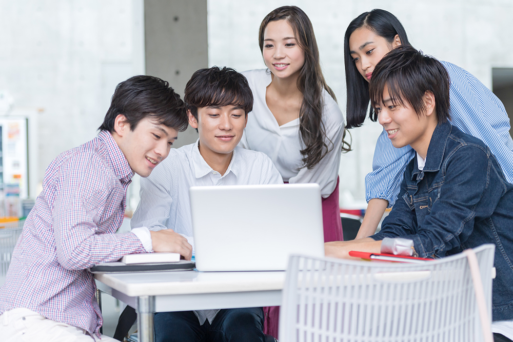 大学生にパソコンは必要？文系・理系別おすすめのノートPC選び方