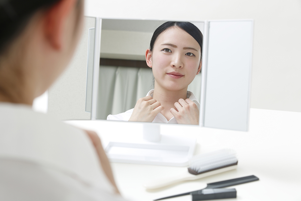 女性編 就活時の身だしなみ 服装チェック 確認すべき8つのポイント 女性編 就活時の身だしなみ 服装チェック 確認すべき8つのポイント